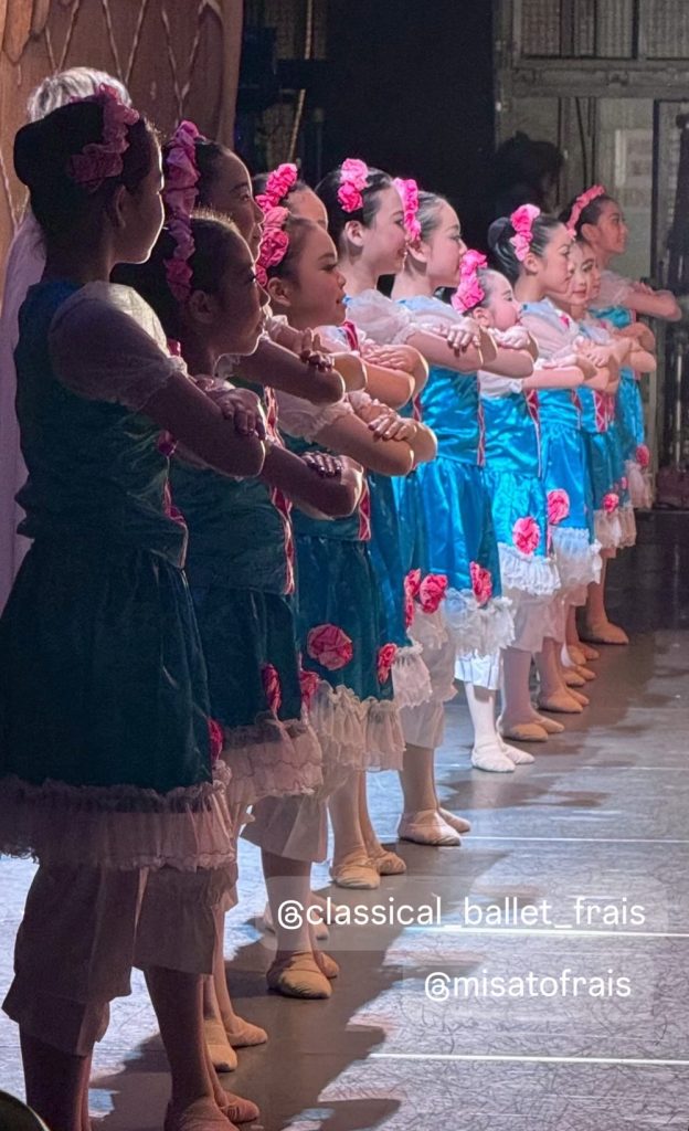 S__26542084_0-624x1024 美しい立ち姿は一生の財産🩷(中等科さん)