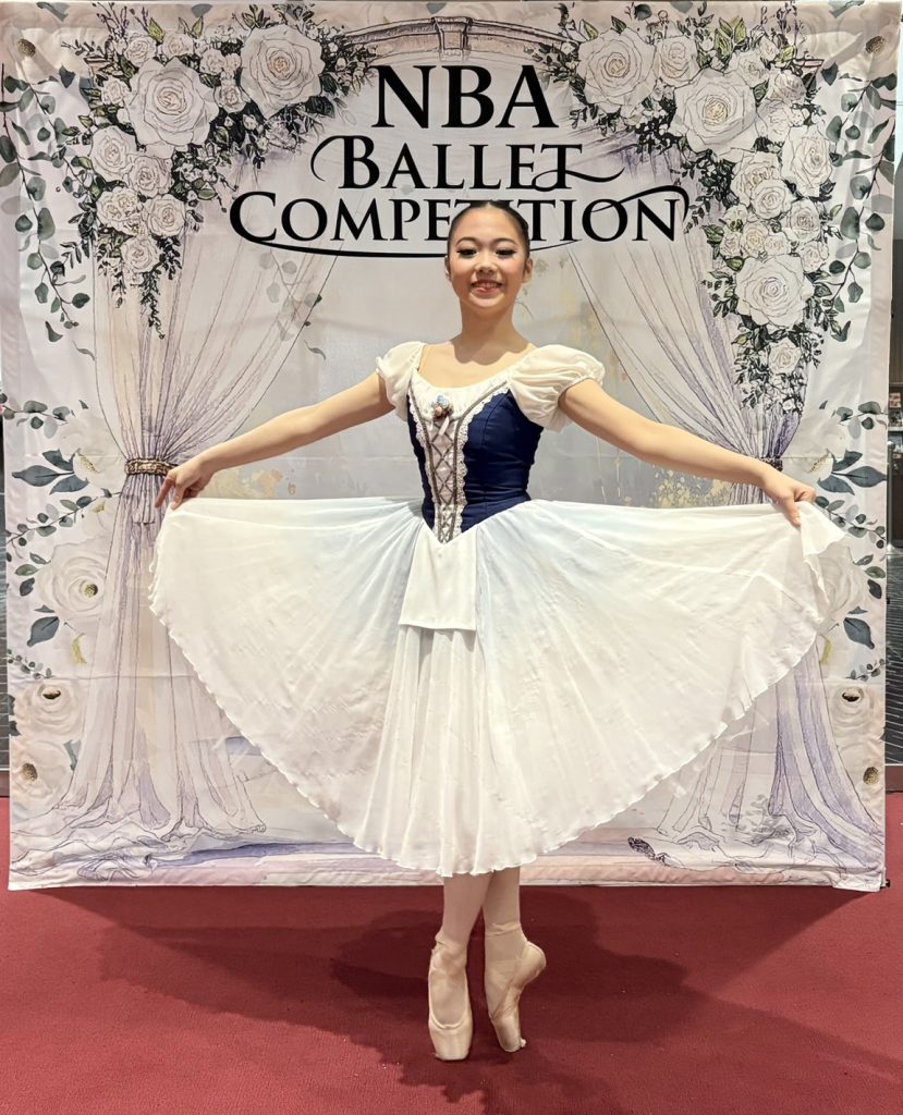 S__21282848_0-829x1024 上京田華凛（高３）最後のバレエコンクール（NBA全国バレエコンクール５位−５入賞）！